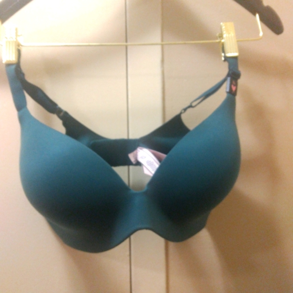 2 Victoria's Secret Bras...Size 36C...Forest Green & Plum...